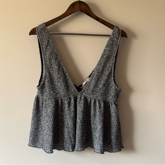 Urban Outfitters Tops - URBAN OUTFITTERS WAFFLE KNIT DOUBLE V NECK SWING TANK TOP GRAY MARL SIZE LARGE